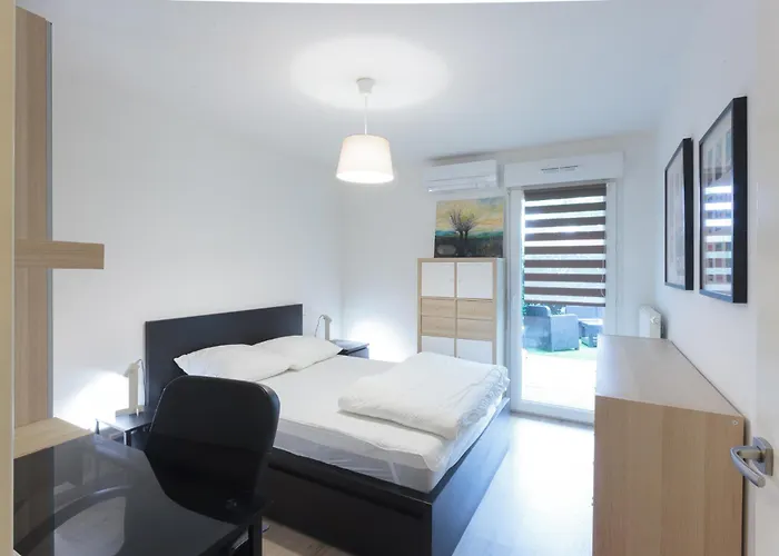 アパート Bakea ユスタリッツ